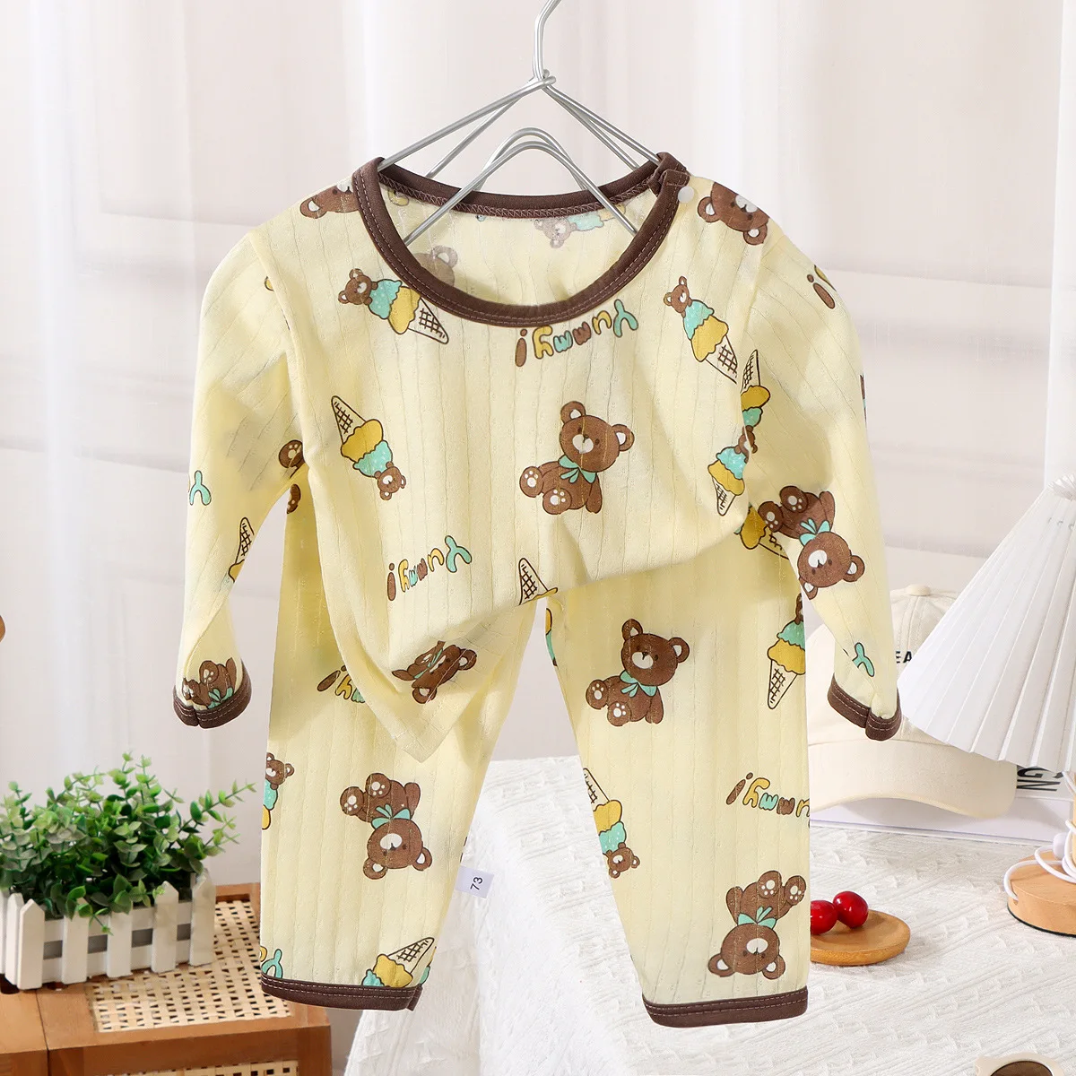 2024 新しいベビー綿ホーム服子供のクラススーツ男の子女の - Baby Clothing Dividers のレビューと価格