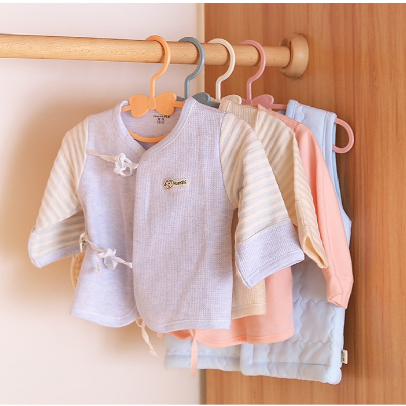 ポータブル子供用ハンガー,ベビー服オーガナイザー,子供用クロ - Baby Clothing Display のレビューと価格